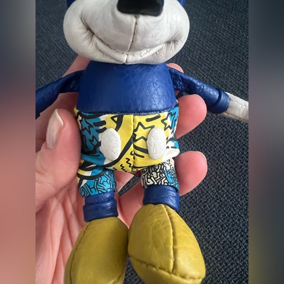 COACH COLLECTIBLE Disney Mickey Mouse X Keith Haring Keychain FOB - Picture 8 of 9